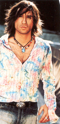 MERİH , Ümit Vaat eden Vokal