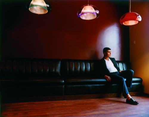 ÖZCAN DENIZ , Ses Ve Ayrılıkla Rai Müziğe göz kırptı.