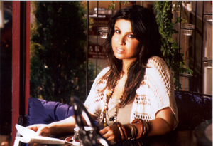 MÜGE ZEREN , İlk bakışta aşkı anlatıyor