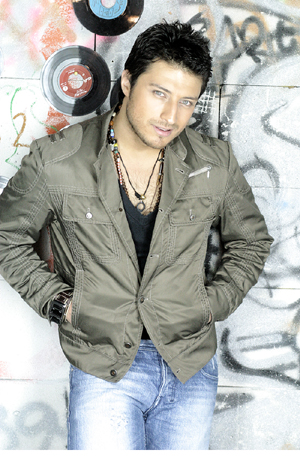 SELÇUK YAPAR -  Onda On Yaptı