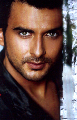 GÖKHAN TEPE  -    Yüreğine sesleniyor