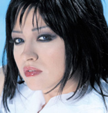 BENDENİZ -  Yeni bir imaj ile çatlatıyor