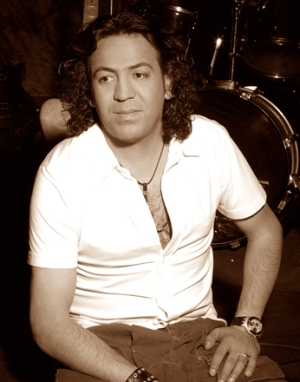 ALİ ALTAY -  Mecburiyet Caddesini Anlatıyor 