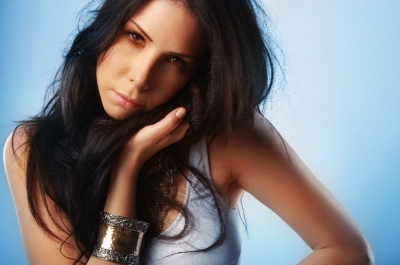 TUĞBA ÖZERK -  Hediyesi Var