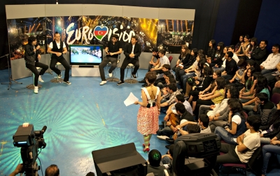 maNga Azerbaycan'ı Ziyaret etti