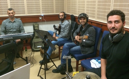 Hacer Özil ile BBG Evinden Aşk İçin Albümüne