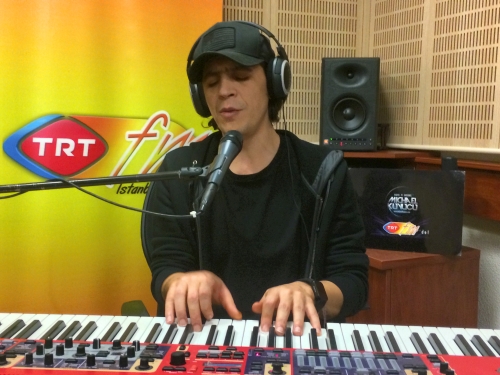 Ersay Üner Hit Bestelerini ve 