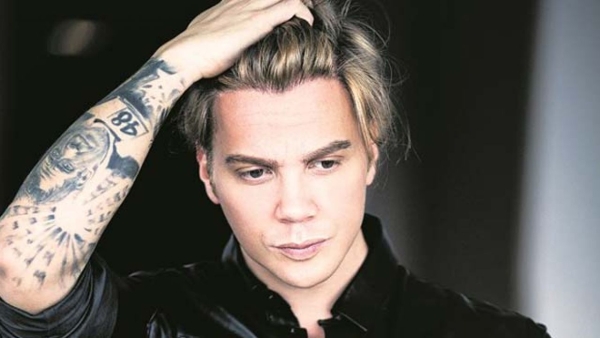 Sinan Akçıl Pop Dünyasına Konuştu