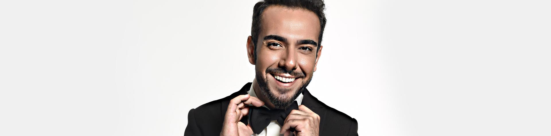 Yunanlılara 12 Yıl Türkçe Şarkı Söyleyen Solist: CEFİ