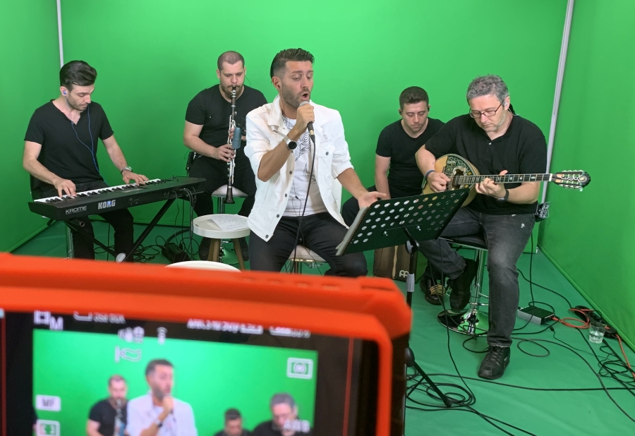 Greek Müziğin Türkiye'deki Son Temsilcisi: ARİ