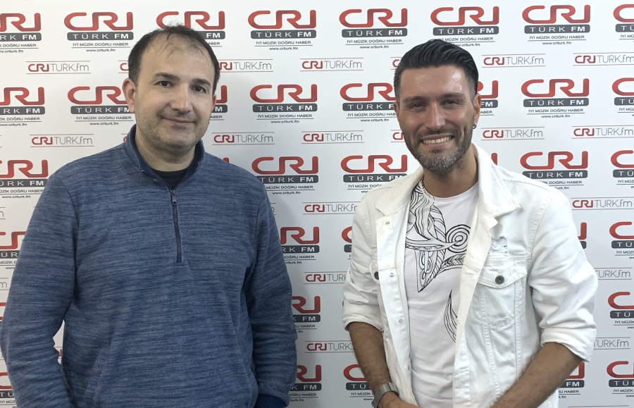 Greek Müziğin Türkiye'deki Son Temsilcisi: ARİ