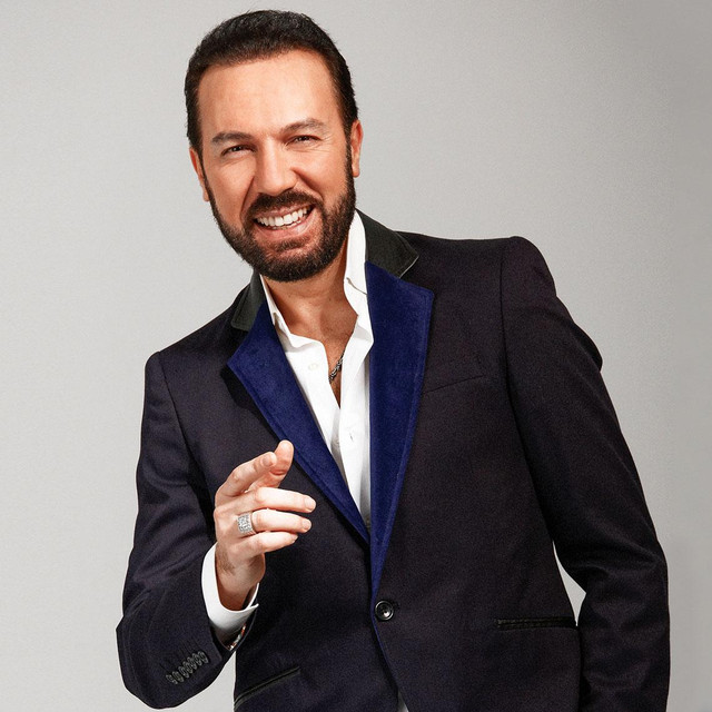 Radyolar İçinde 'Türk' Geçen Müziği Yayınlamıyor !