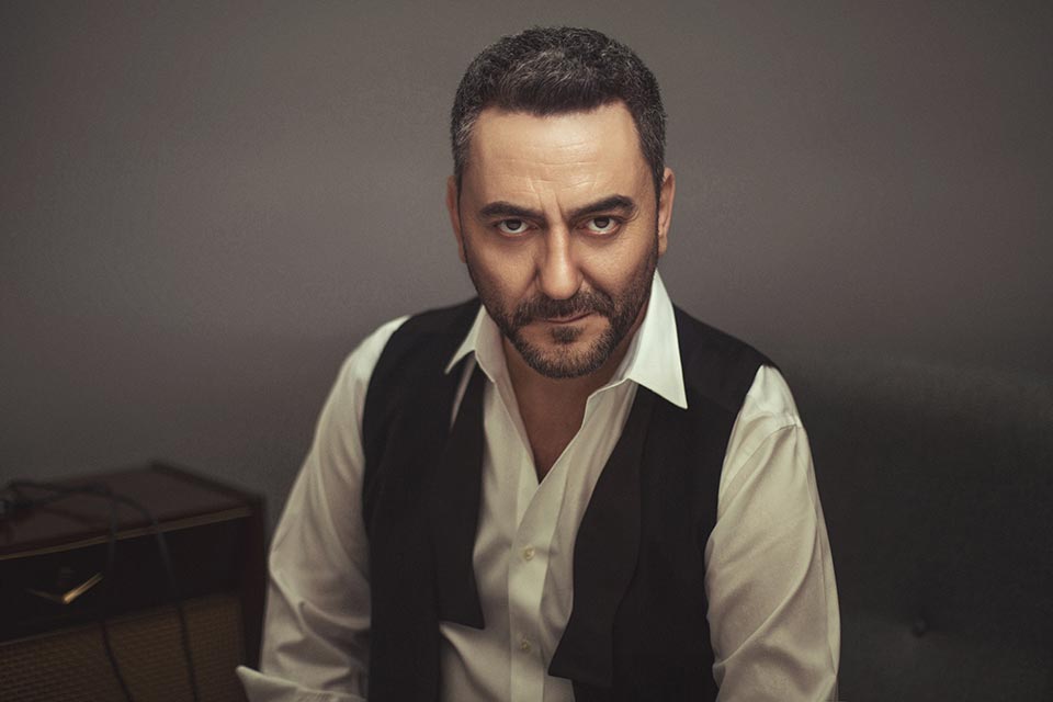 Bu Serenat Çok Farklı