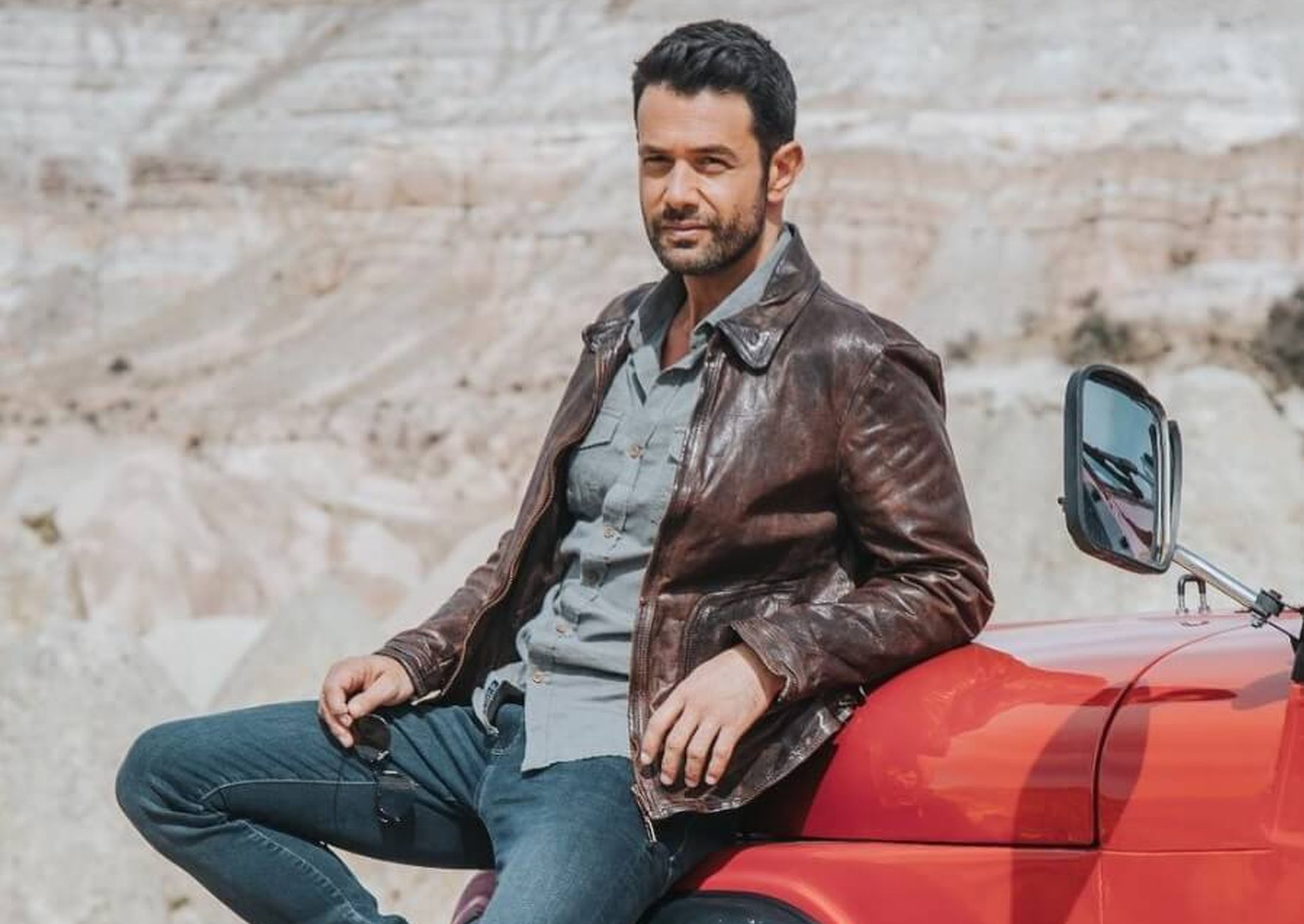Keremcem'in Beş Yıllık Müzik Arası 'Gitmişsin Çoktan' İle Bitti