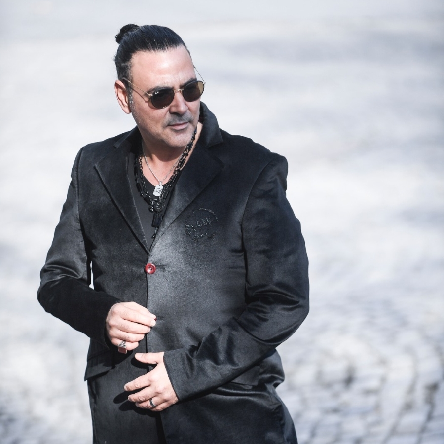 Ozan Orhon Bu Şarkı ile DEPRESYONA Meydan Okuyor