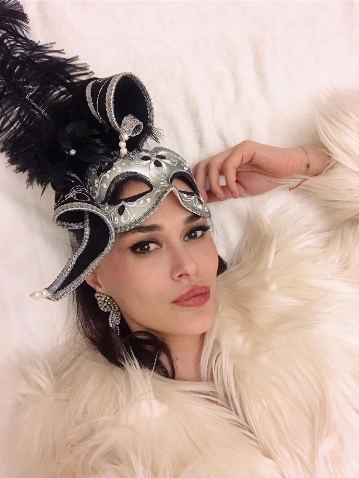 Ayşe Hatun Önal 6 Yıl Sonra Yeni Şarkı Yayınladı