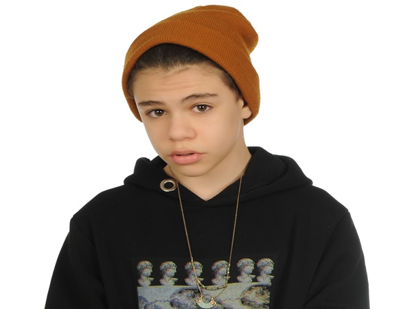 Genç Yetenek Alper Erözer 'Enerji' ile Damga Vurmaya Hazır