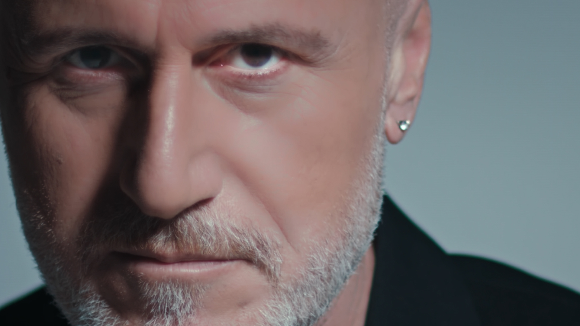  UFUK YILDIRIM Poptan Sıkılanlara  YAŞASIN ARABESK Dedi
