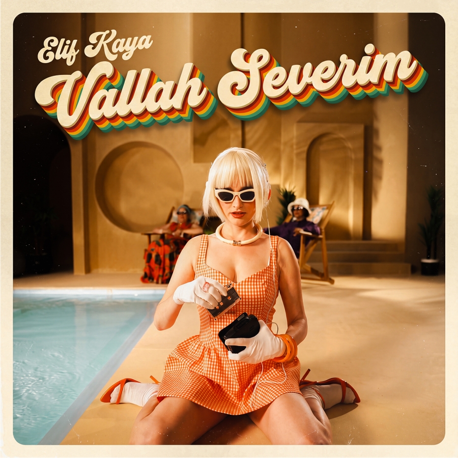 Elif Kaya Valla Severim de Anadolu ile Popu Buluşturdu Elif Kaya Valla Severim de Anadolu ile Popu Buluşturdu
