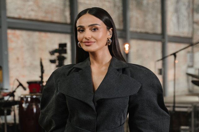 Elif Buse Doğan'dan 'Dualarım Seninle'