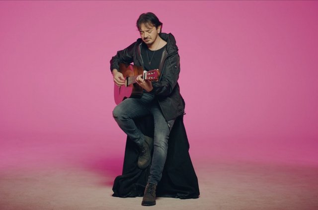 Orhan Ölmez'den 'Canın Gibi' Sürprizi