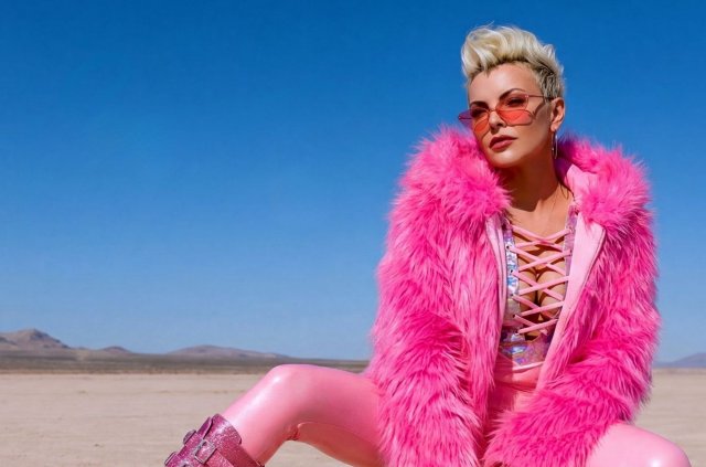 PAMELA'dan Yeni Tekli: 'Sonuna Kadar'