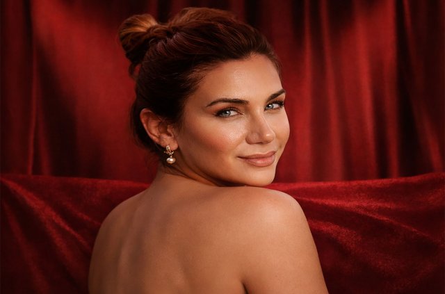 Ayla Çelik'ten Metin Arolat Sürprizi!