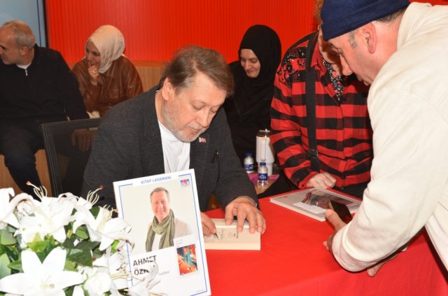 Ahmet Özhan Yeni Kitabı 