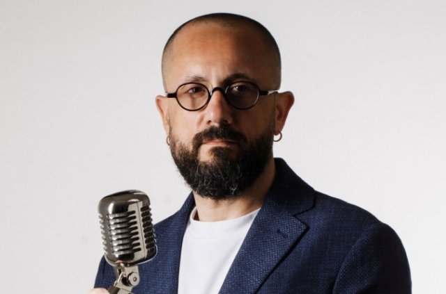 Volkan Şenlendirici Gerçek Bir Hikayeden Çıkan Şarkısı ile Dikkatleri Çekiyor
