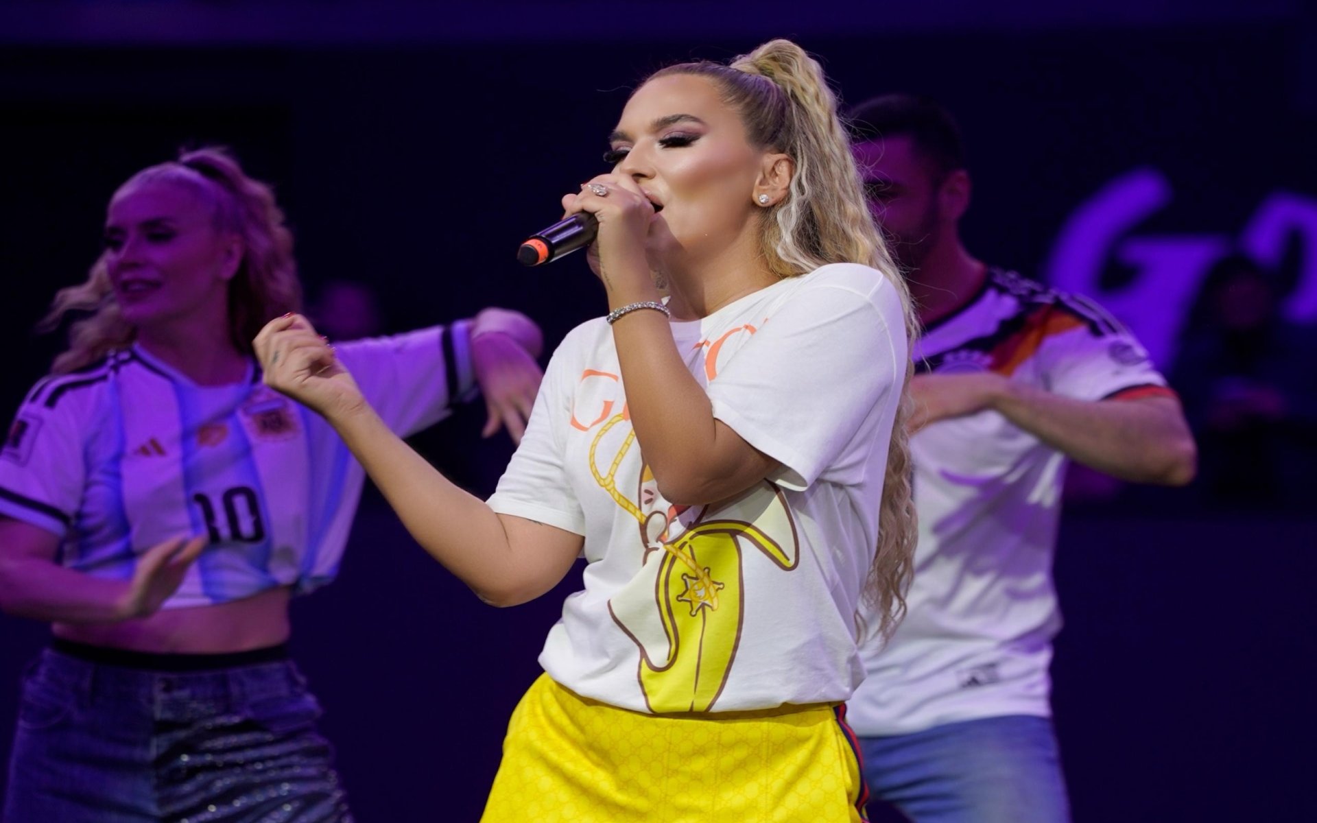 Demet Akalın 2026 Yazında Hangi RAP'çi ile Şarkı Yapacak?