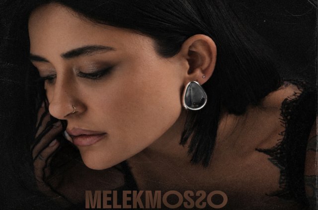 Melek Mosso Yazı Slow Bir Şarkıyla Karşıladı