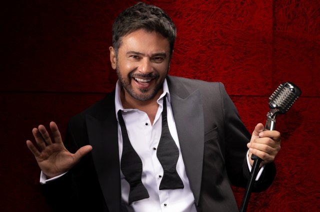 Emre Altuğ Pop Karadeniz Pop Şarkısında Kiminle Düet Yaptı?